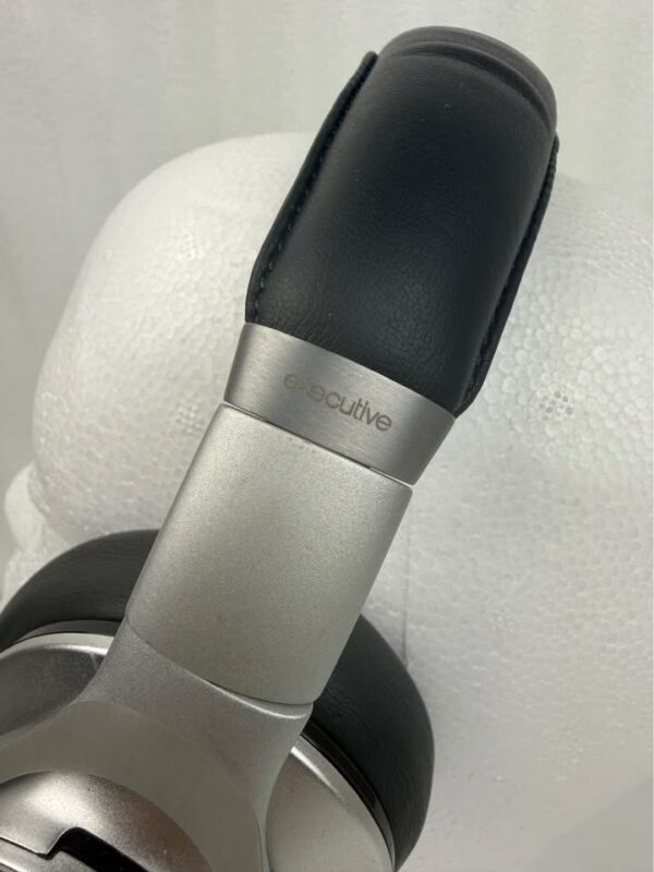 Dr Dre Beats (2) Dr Dre Silver Beats